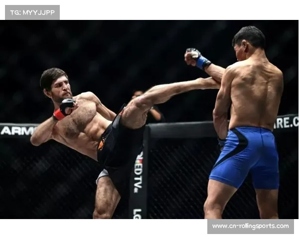 成都世运会桑搏赛场俄罗斯选手因关节技违规 裁判组启用VR回放作出裁定